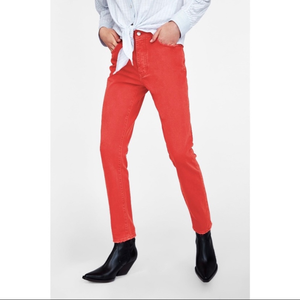 NWT ZARA high wasted mom jeans